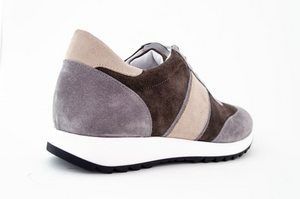 REAL PREMIUM LEATHER ITALIAN FASHION SNEAKERS- MADE IN ITALY.