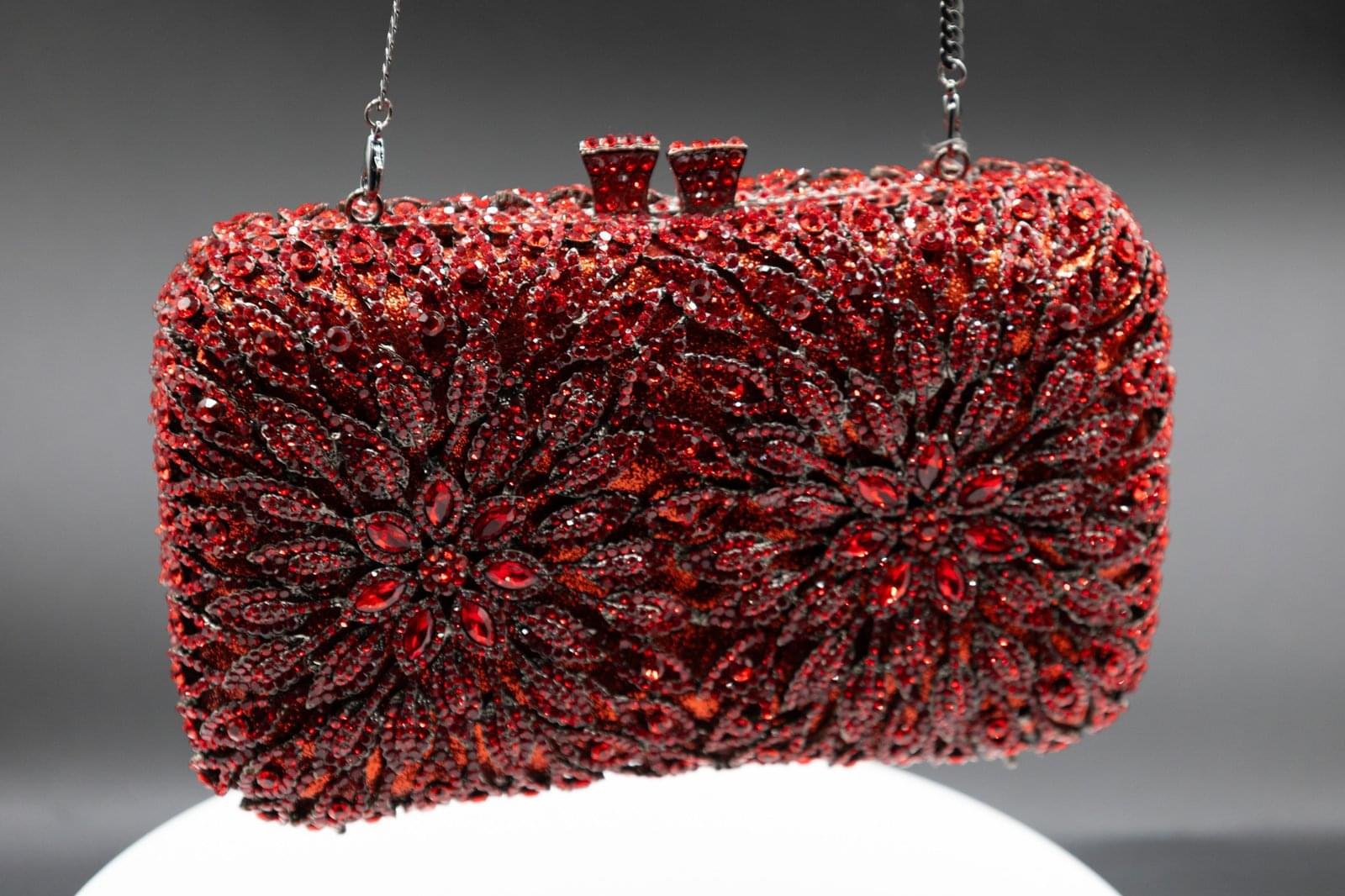 CHIC CRYSTAL FLORAL PURSE-RED - Image 1